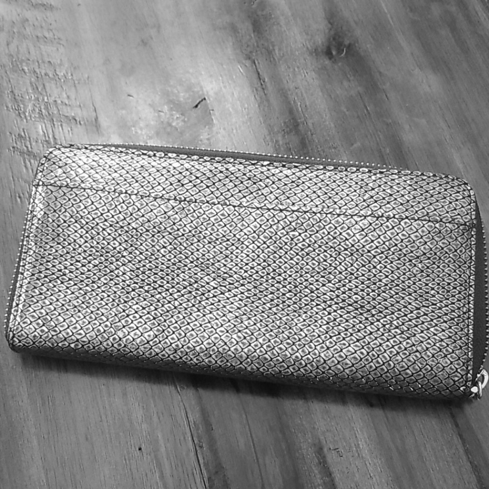Wallet - Picture 1 of 3